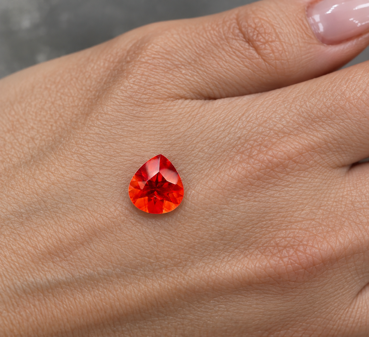 Andesina Naturale Goccia 1.00ct – Pietra Preziosa Rara per Gioielleria