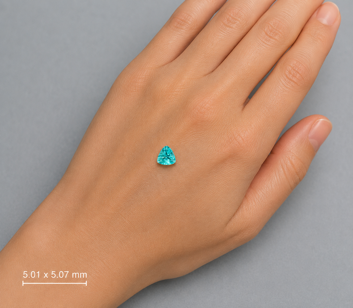 Apatite Naturale Trillion 0.45ct – Pietra Preziosa Azzurra per Gioielleria