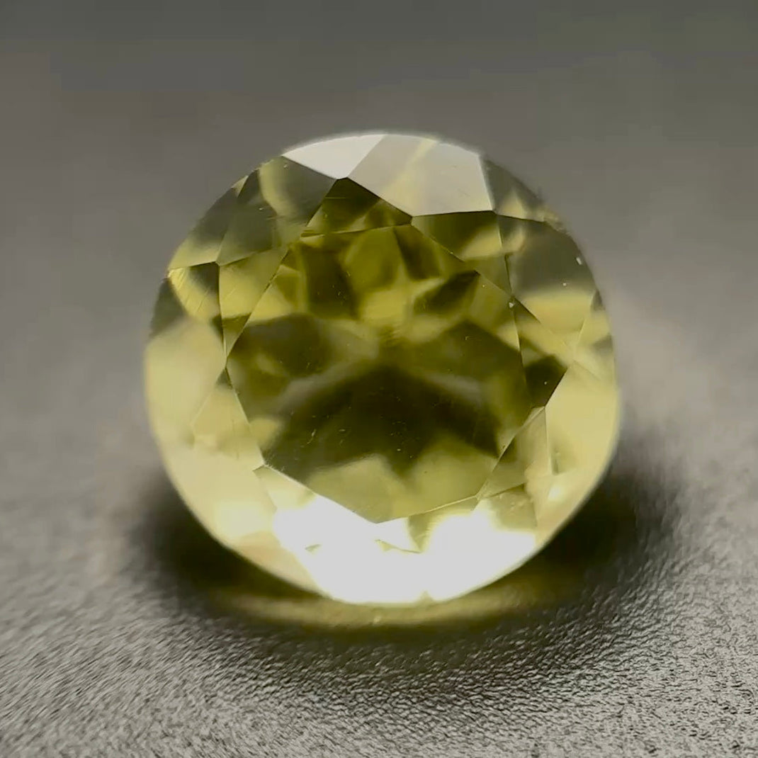 Quarzo Lemon Naturale Tondo 1.65ct – Pietra Semipreziosa Giallo Limone per Gioielleria