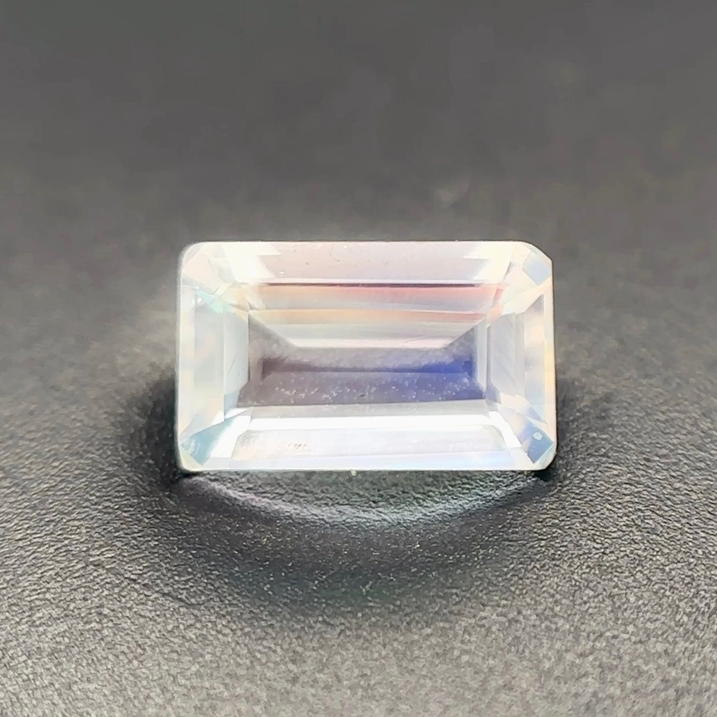 MOONSTONE 🤍 CT 1.30
