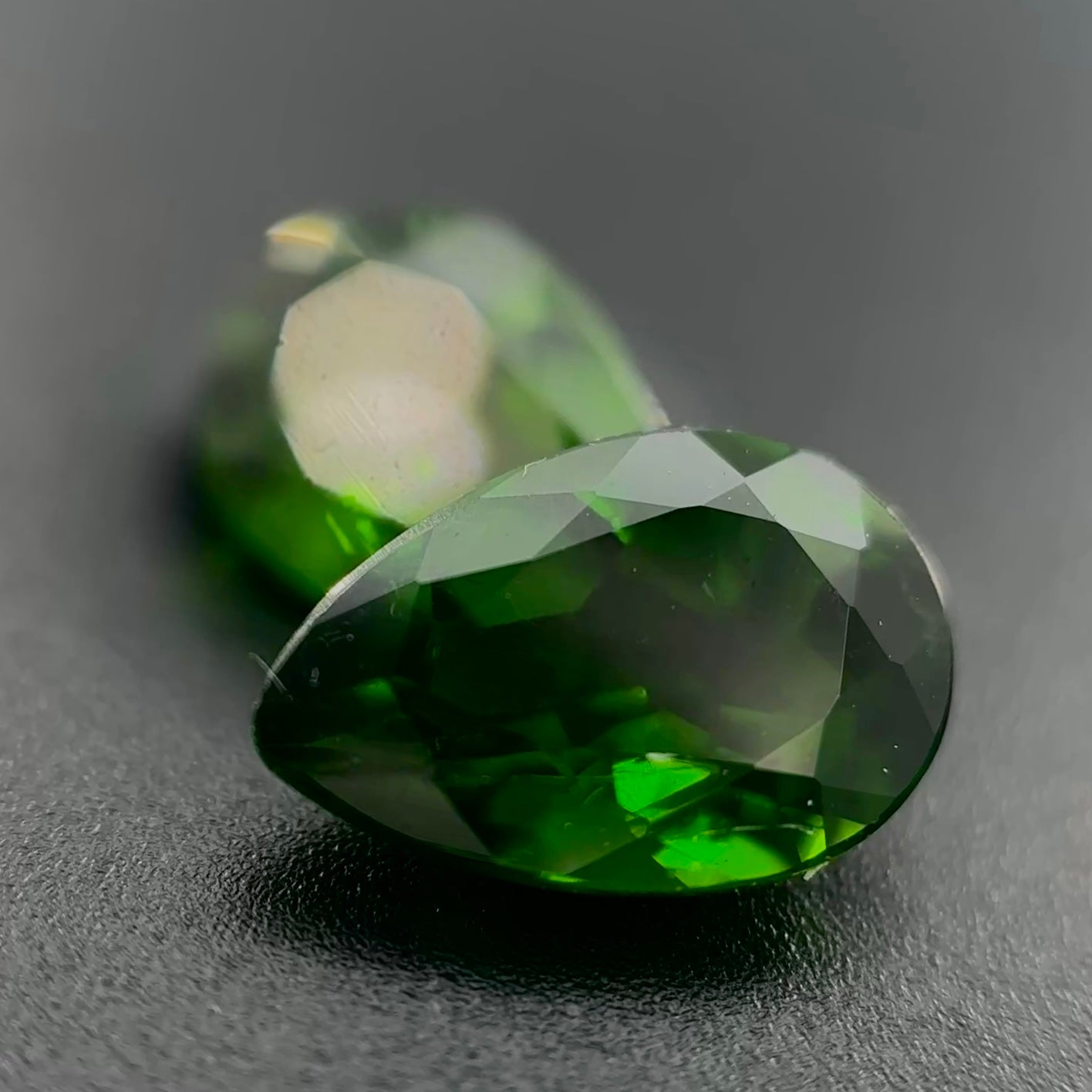 CHROME DIOPSIDE π CT 2.70