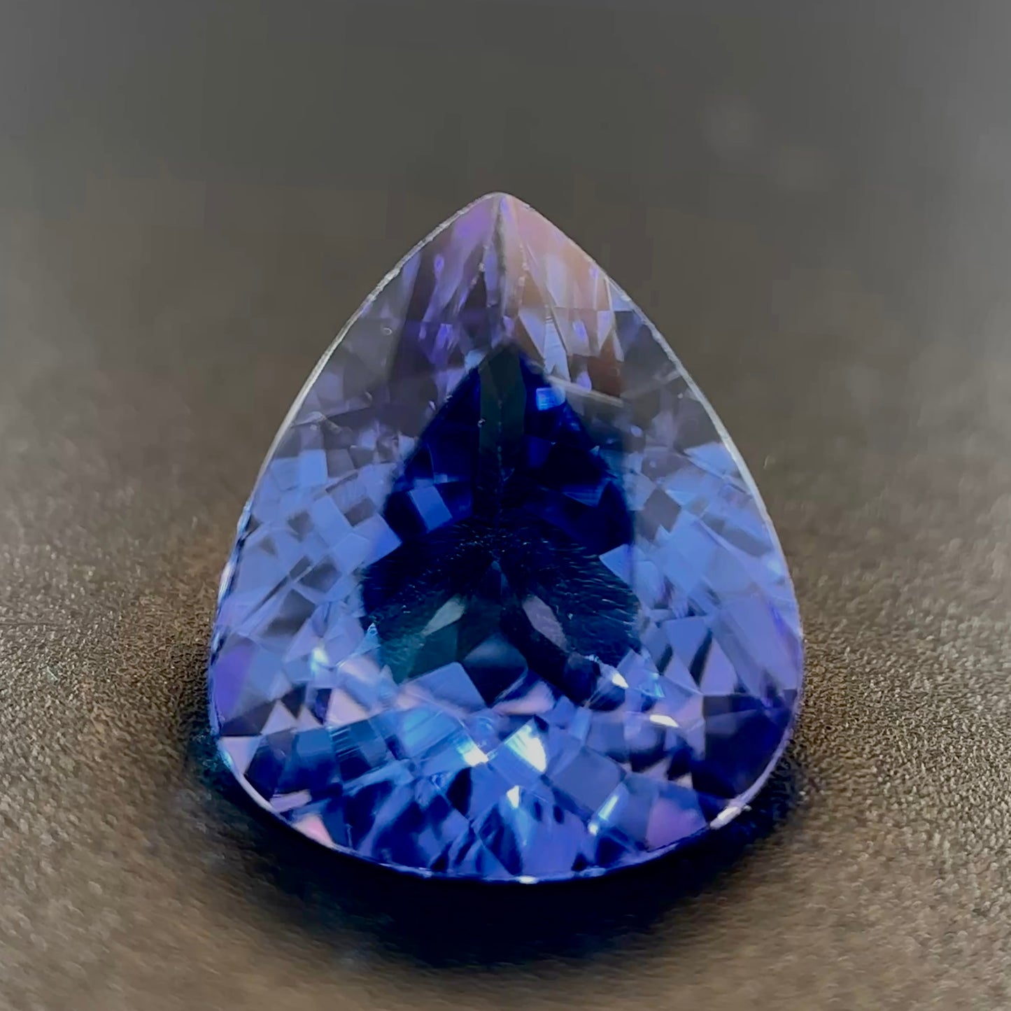 TANZANITE π CT 2.70