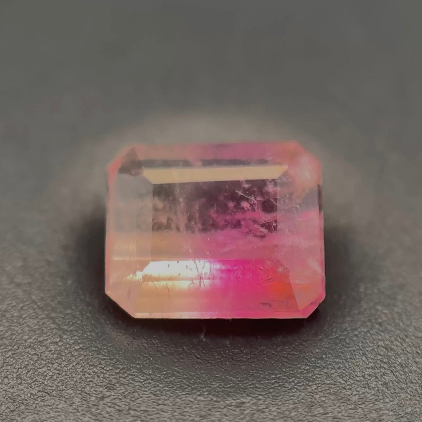 TORMALINA BICOLORE 🤍🩷 CT 0.90