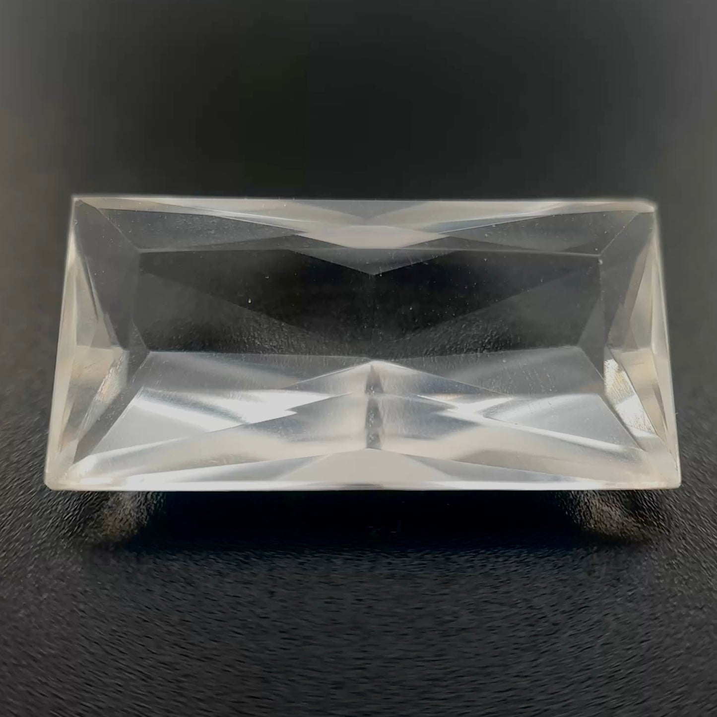 Quarzo Ialino Naturale Baguette 10.05ct – Pietra Semipreziosa per Gioielleria
