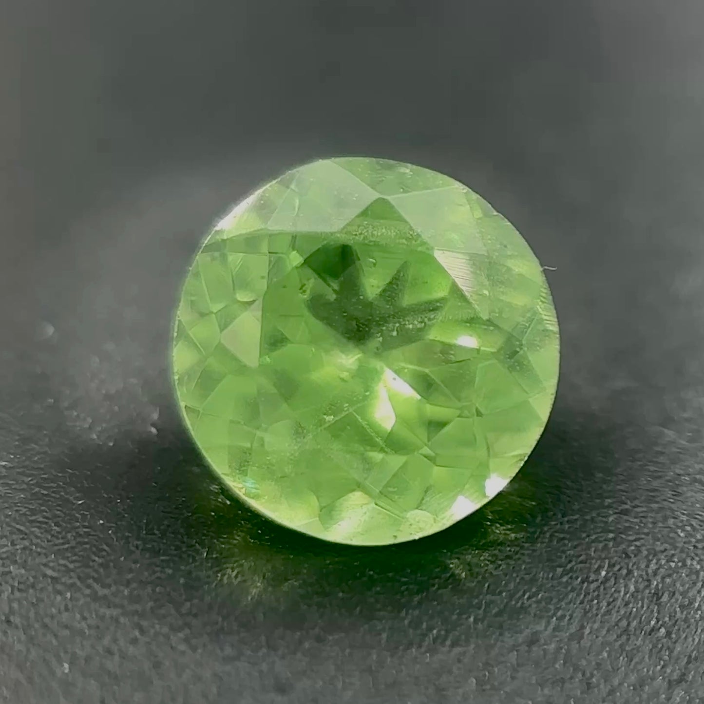 TSAVORITE π CT 0.90