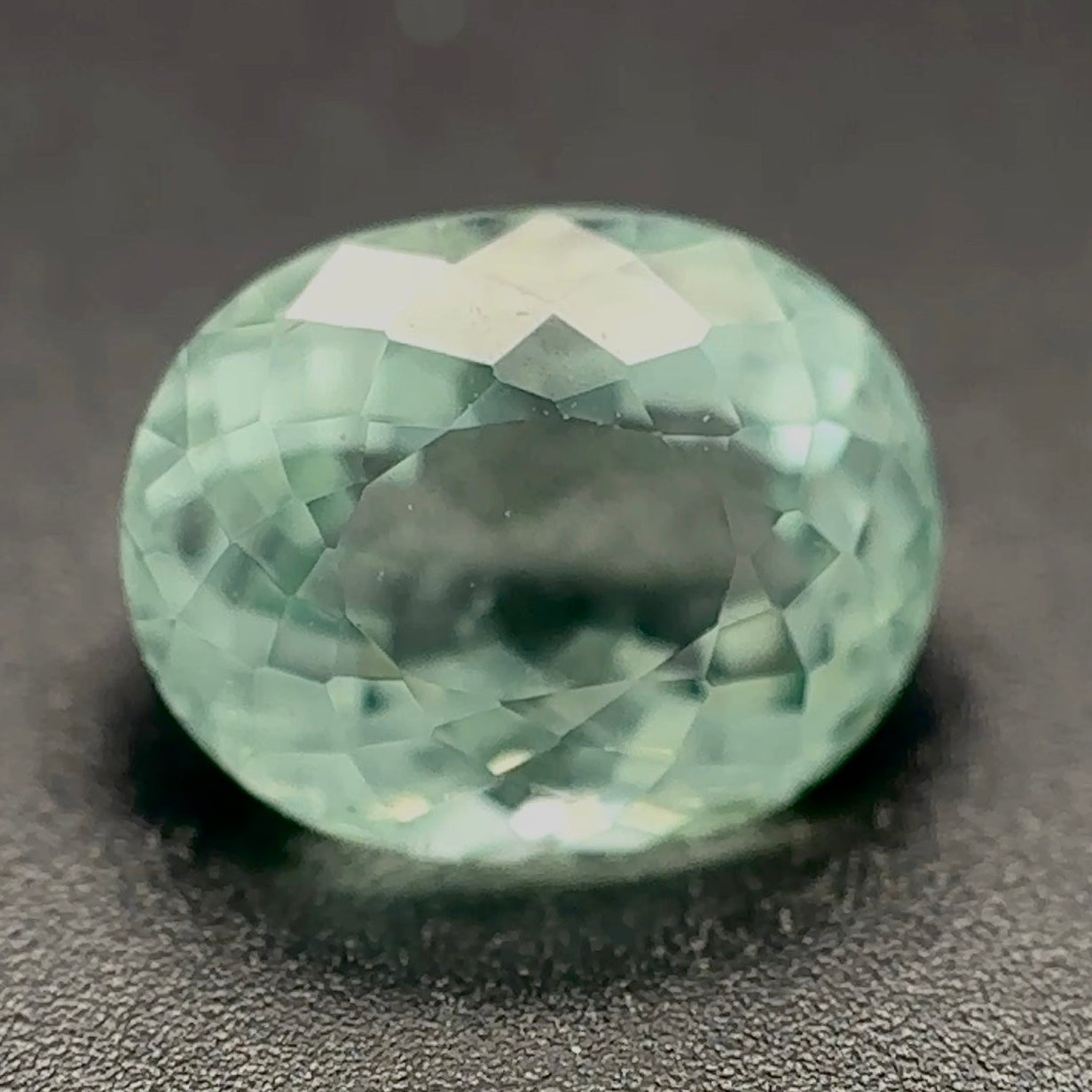 Tormalina Mint Ovale 2.35ct – Pietra Preziosa per Gioielleria