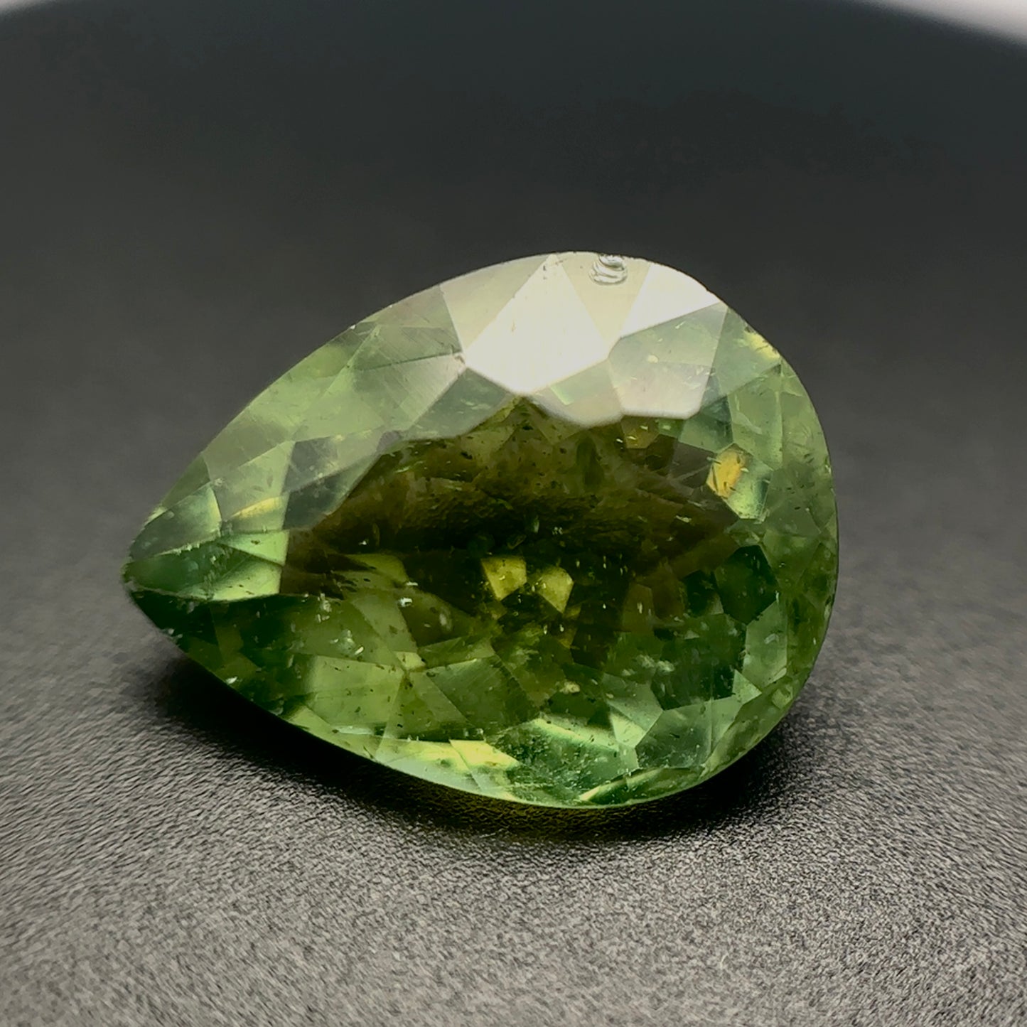 APATITE ๐ CT 8.85