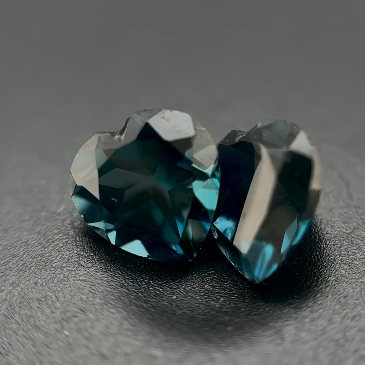 LONDON TOPAZ 💙 CT 2.75