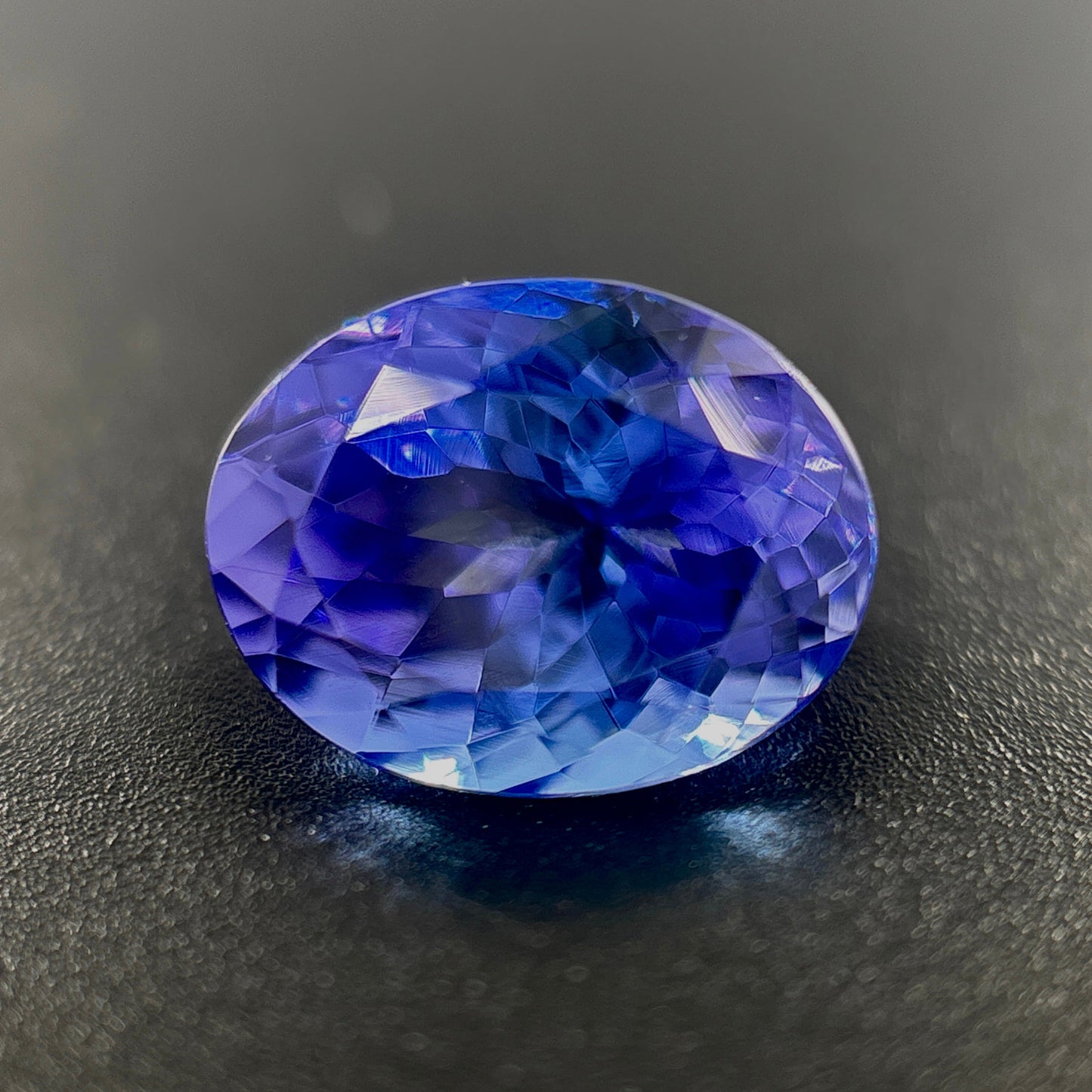 TANZANITE ๐ CT 2.40