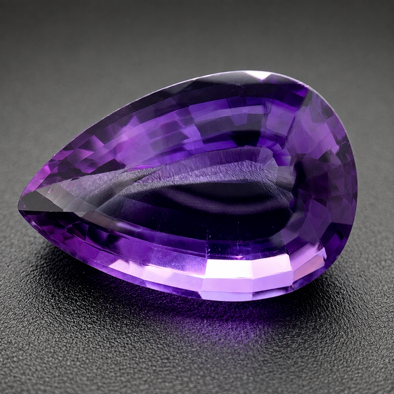 Ametista Naturale Goccia 18.30ct – Pietra Preziosa Viola per Gioielleria