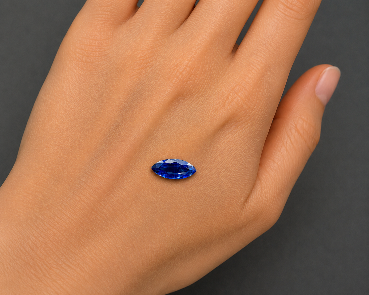 Kyanite Naturale Marquise 2.90ct – Gemma Blu per Gioielleria