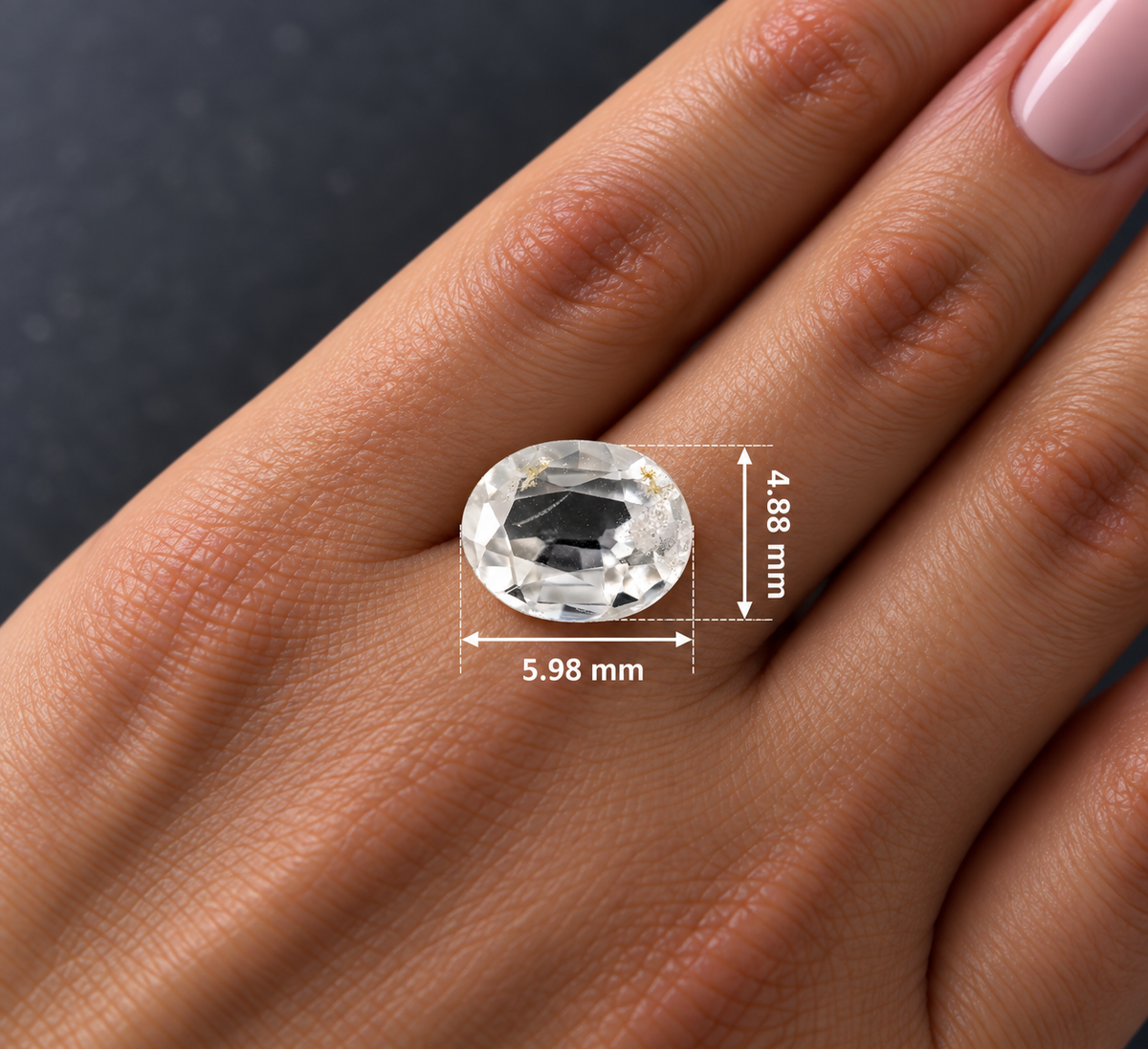 Spinello Grigio Naturale Ovale 0.80ct – Gemma Rara per Alta Gioielleria