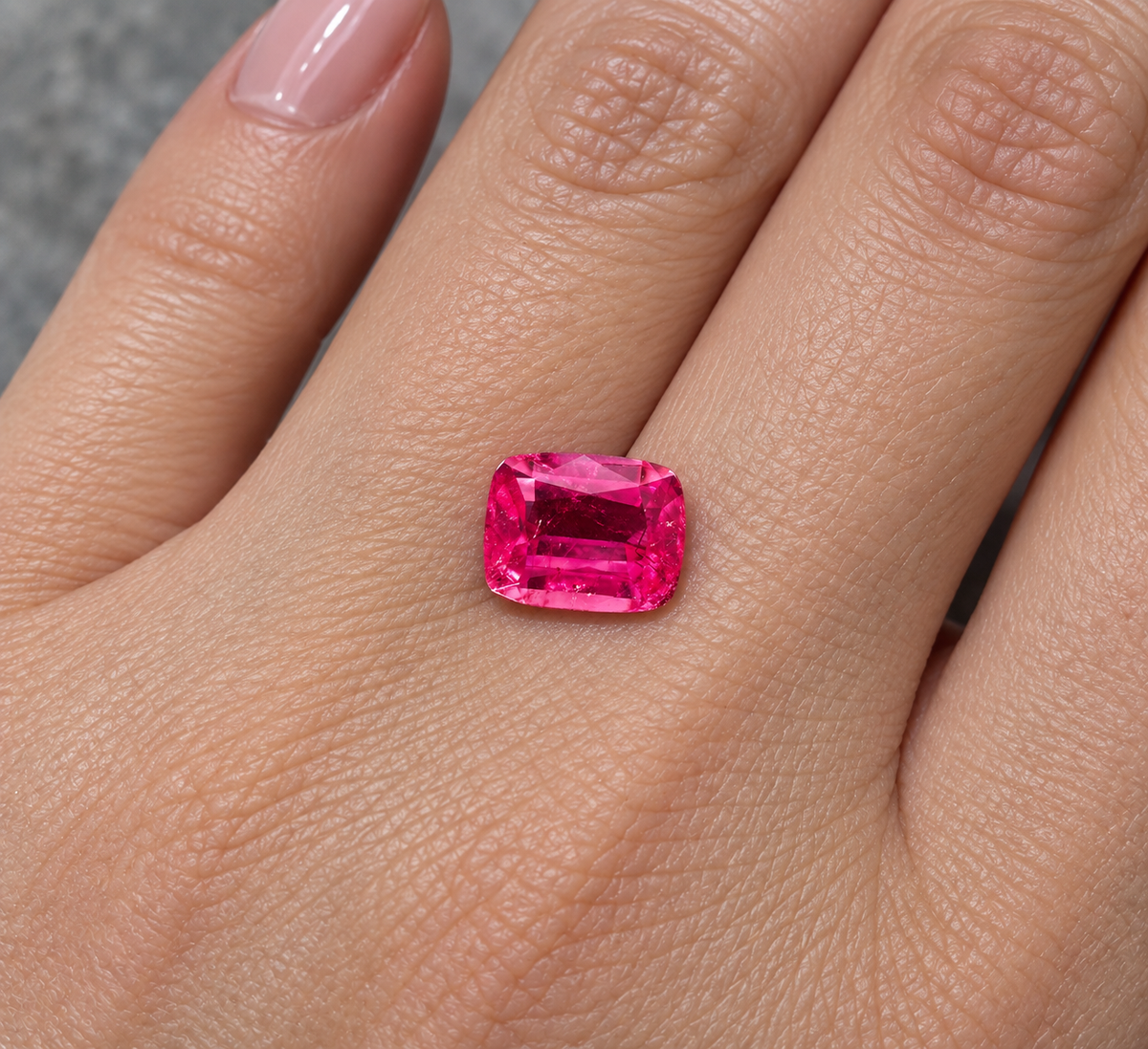 Tormalina Rosa Cushion 2.20ct – Pietra Preziosa per Gioielleria
