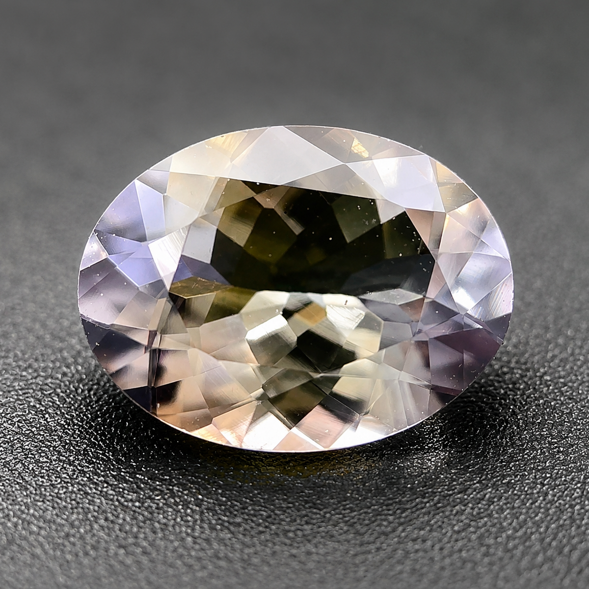 Tanzanite Naturale Unheat Ovale 1.15ct – Gemma Non Trattata per Gioielleria