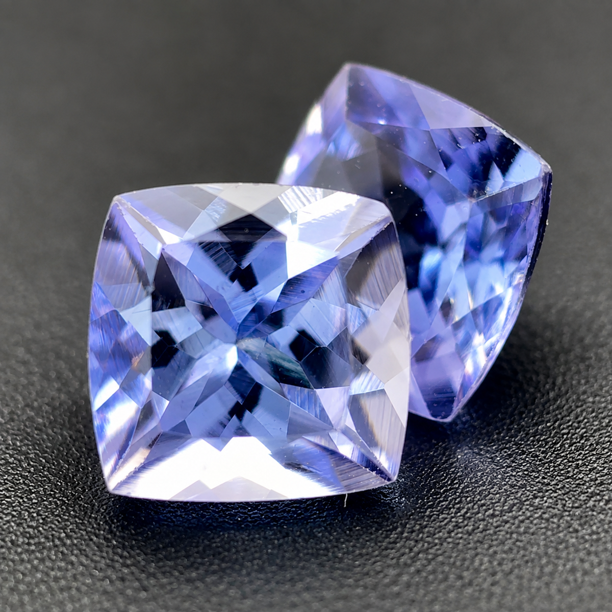 Tanzanite Naturale Unheat Cushion 1.25ct – Gemma Non Trattata per Gioielleria