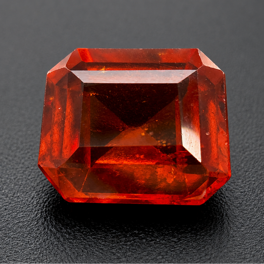 Hessonite Naturale Ottagono 4.25ct – Granato Arancio Raro per Gioielleria
