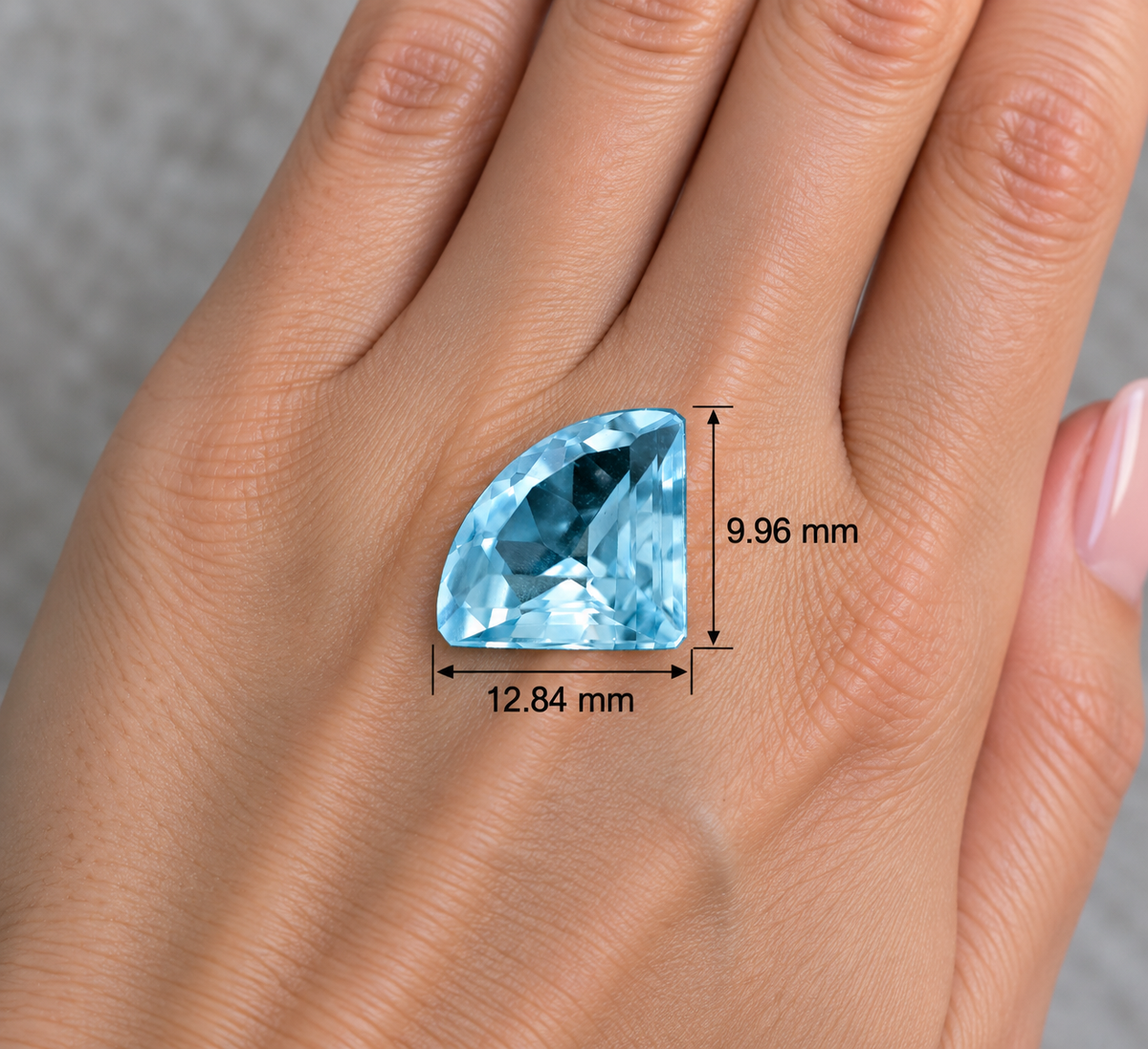 Topazio Sky Naturale Ventaglio 4.30ct – Pietra Preziosa Azzurra per Gioielleria