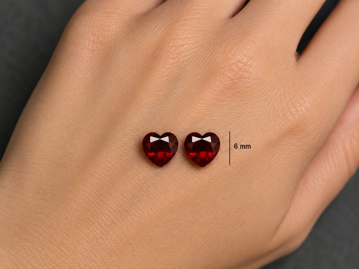 Granato Naturale Cuori 1.80ct – Pietra Preziosa Rossa per Gioielleria