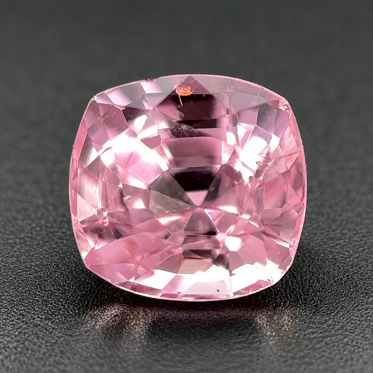 PINK SPINEL 🩷 CT 0.85