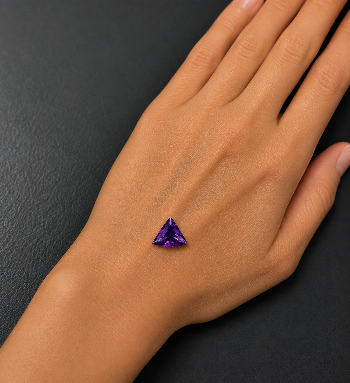 Ametista Naturale Ventaglio 0.95ct – Pietra Preziosa Viola per Gioielleria
