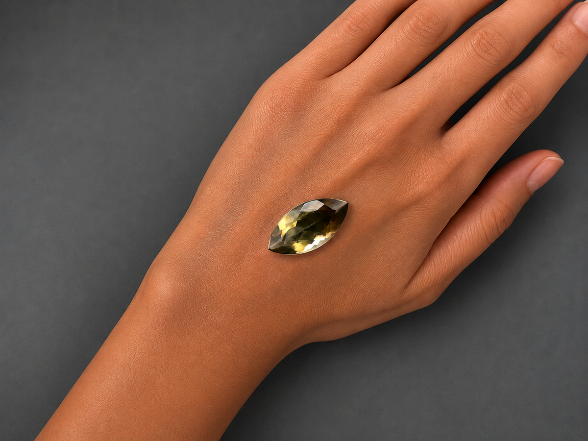 TWO-TONE QUARTZ 🤍🤎 CT 7.75