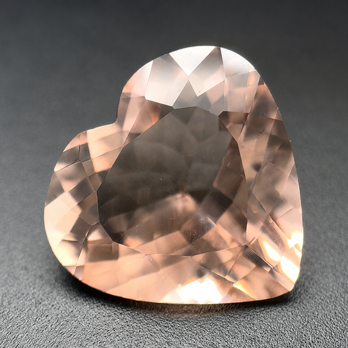 Morganite Naturale Cuore 5.30ct – Pietra Preziosa Rosa per Alta Gioielleria