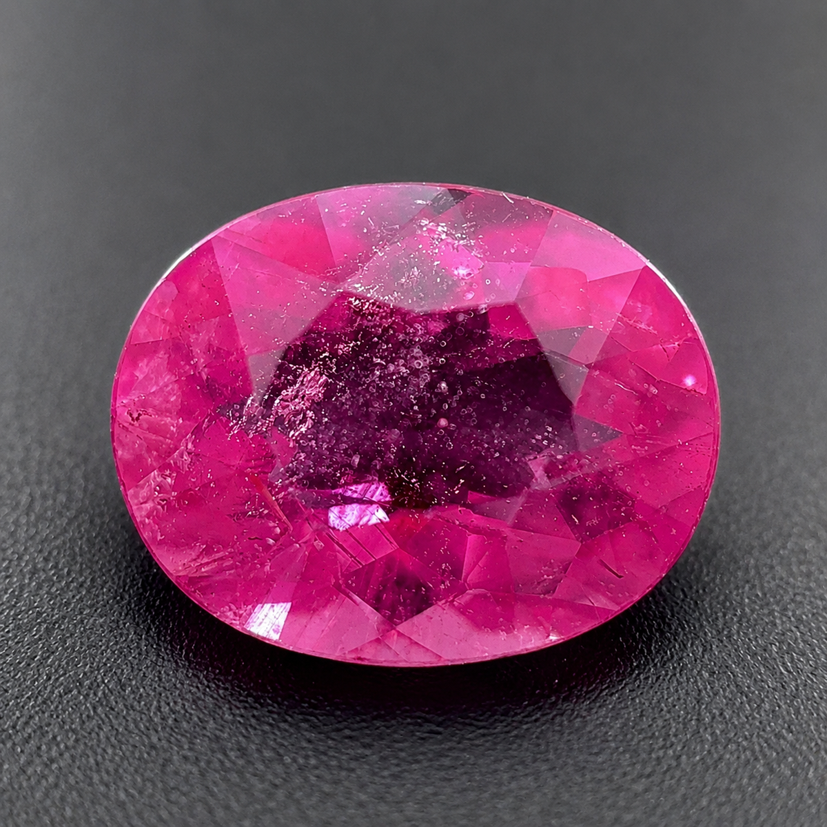 Tormalina Rosa Ovale 2.70ct – Pietra Preziosa per Gioielleria