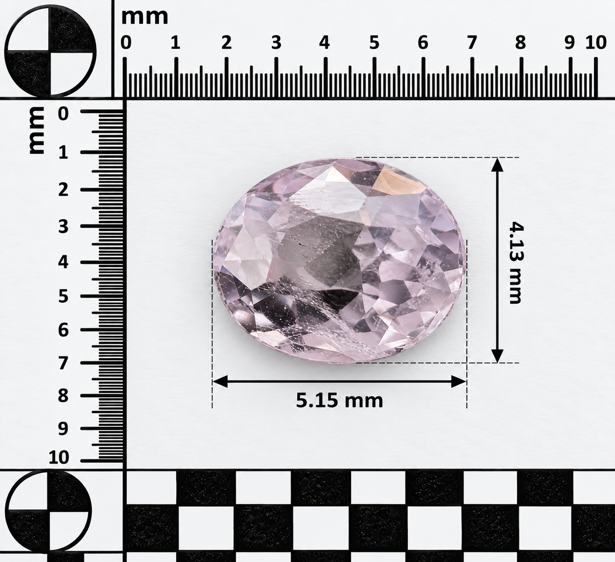 Spinello Grigio Naturale Ovale 0.55ct – Gemma Rara per Alta Gioielleria