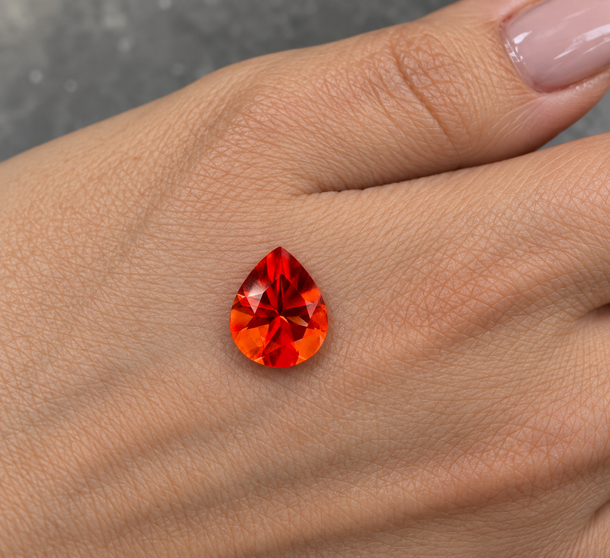 Andesina Naturale Goccia 0.65ct – Pietra Preziosa Rara per Gioielleria