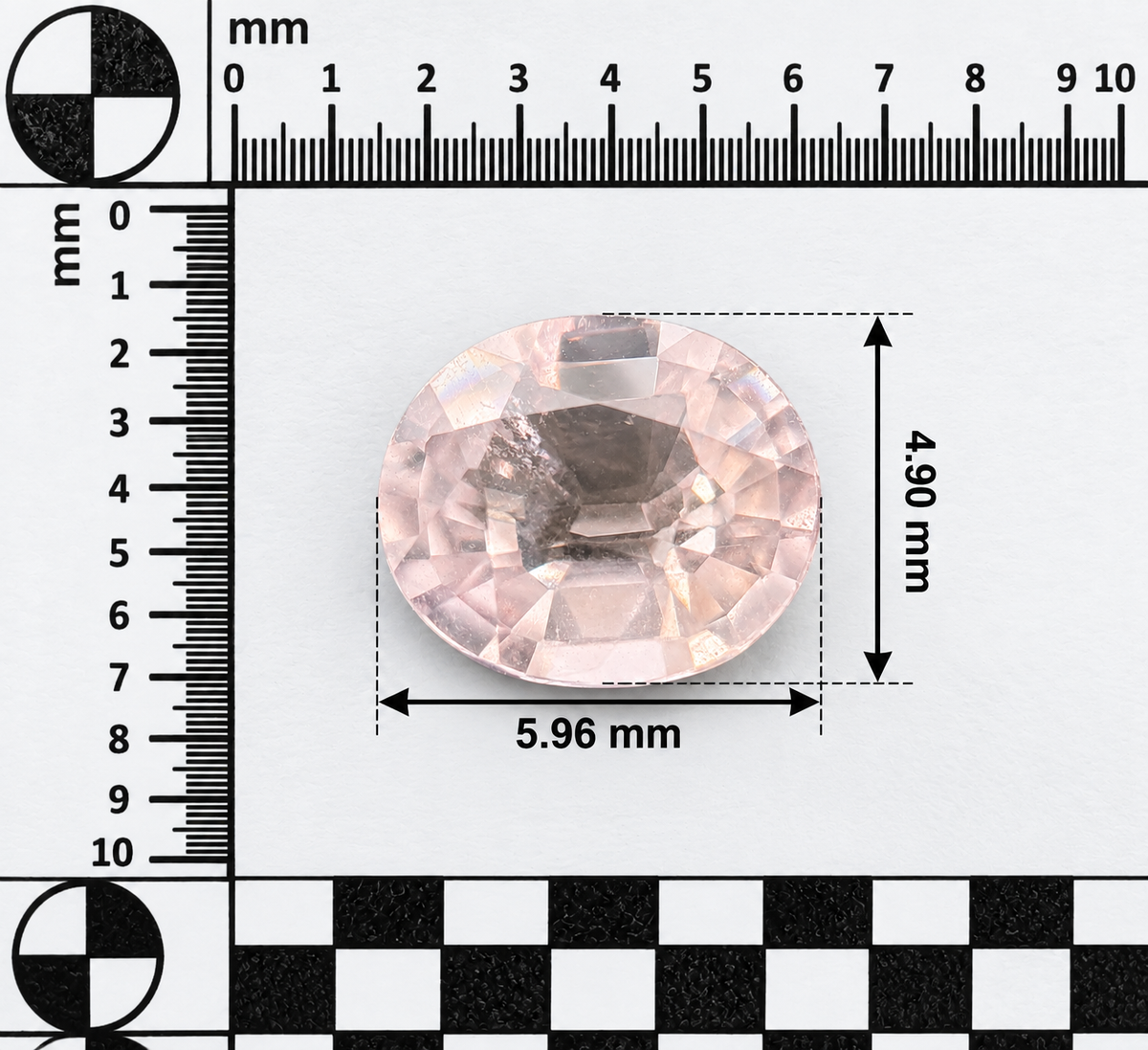 Spinello Bianco Naturale Ovale 0.70ct – Gemma Rara per Alta Gioielleria