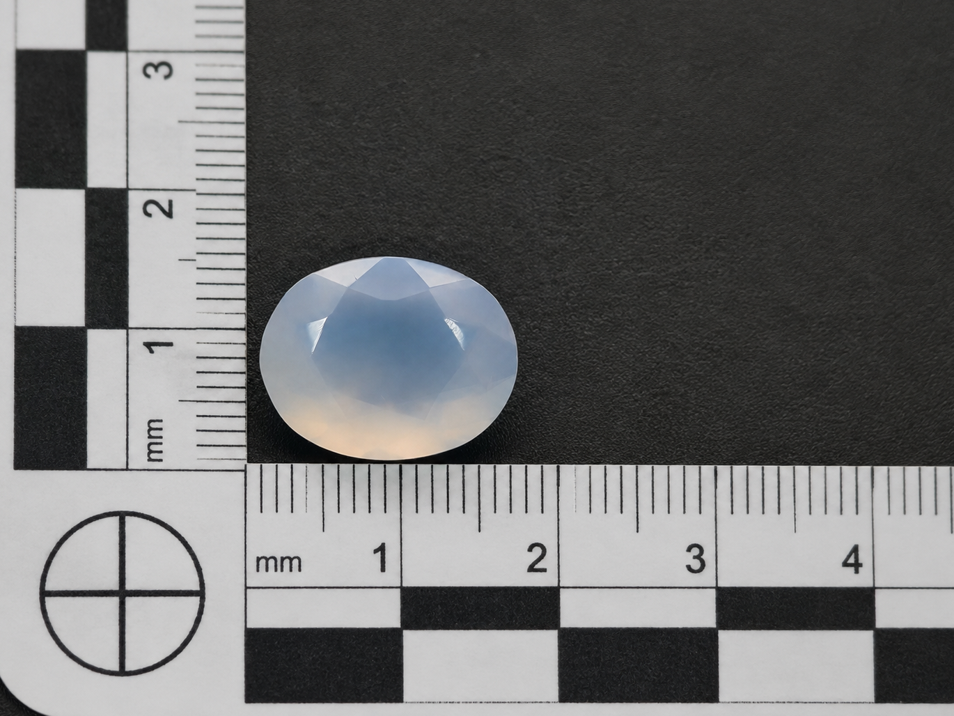 Calcedonio Naturale Ovale 5.35ct – Pietra Semipreziosa per Gioielleria