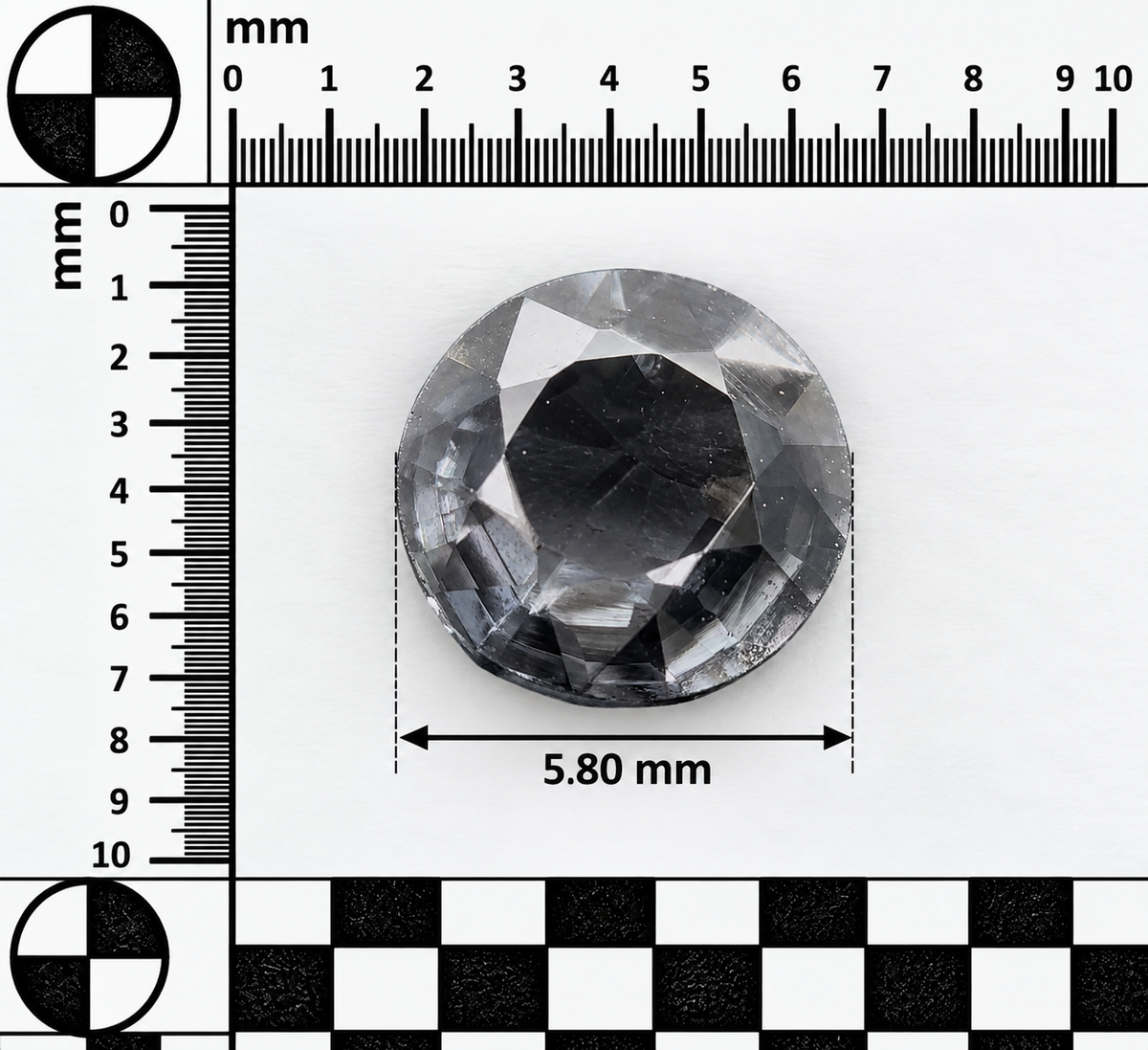 Spinello Grigio Naturale Tondo 0.85ct – Gemma Rara per Alta Gioielleria