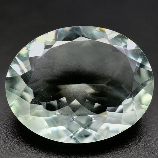 Praseolite Naturale Ovale 26.90ct – Quarzo Verde per Gioielleria