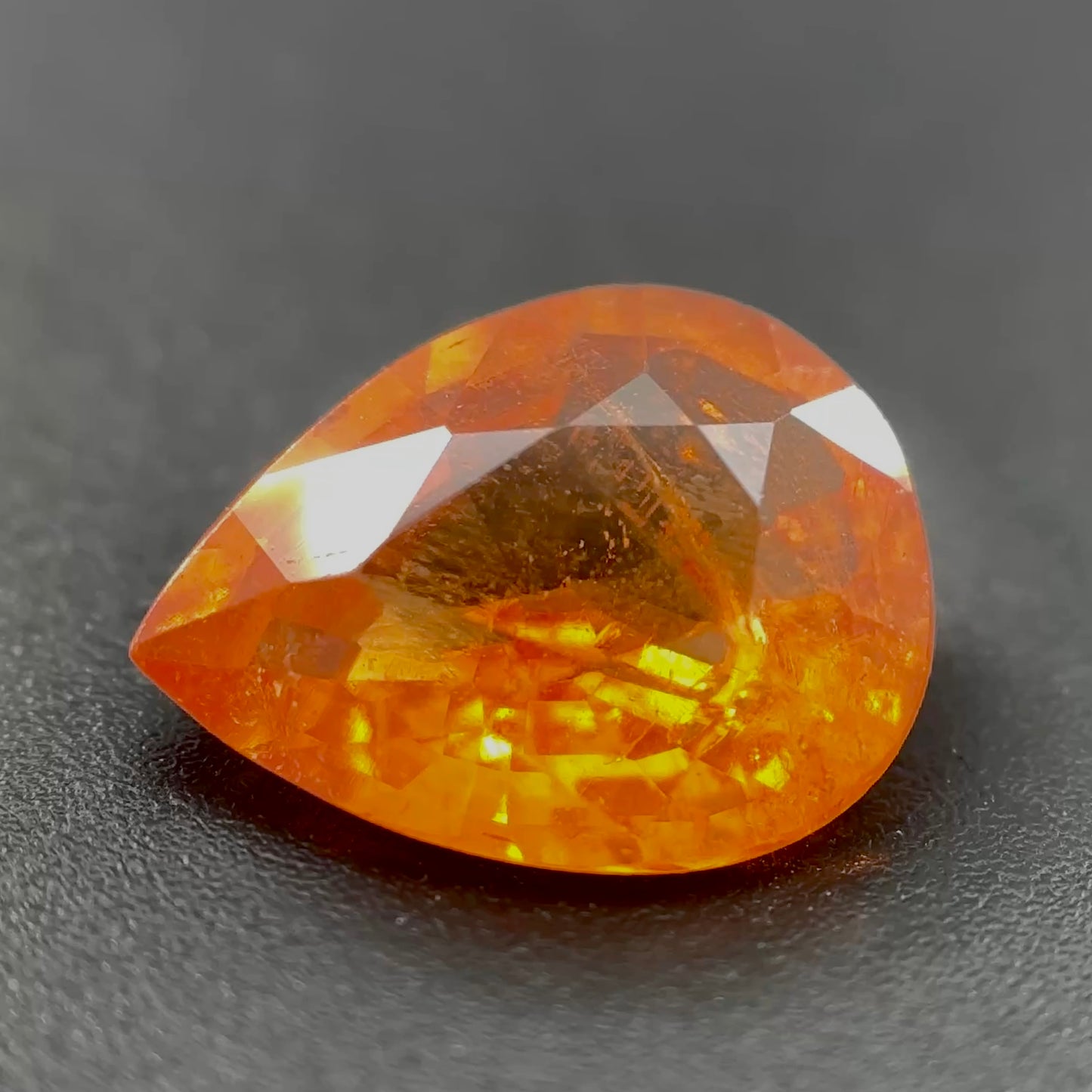 SPESSARTITE 🧡 CT 2.10
