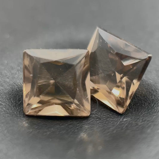 Quarzo Smoky Naturale Carrè 0.60ct – Pietra Sempreziosa per Gioielleria