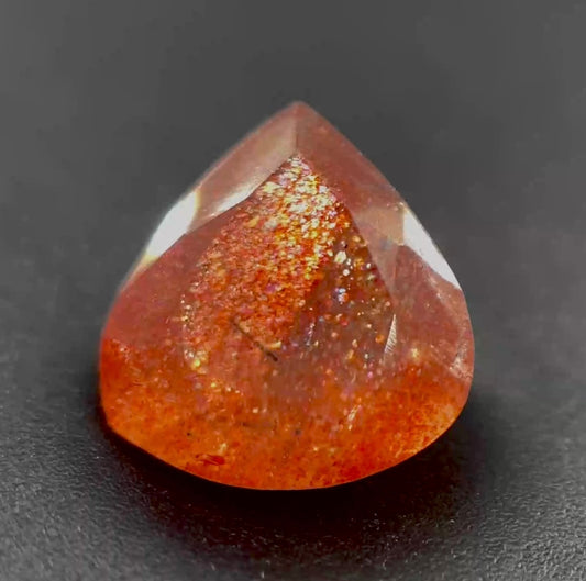 Sunstone Naturale Goccia 1.60ct – Pietra Preziosa per Gioielleria