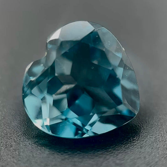 Topazio London Cuore 2.45ct – Pietra Preziosa per Gioielleria