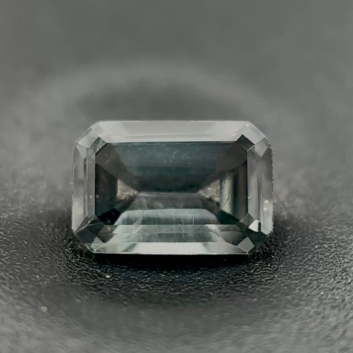 SPINELLO GRIGIO 🩶 CT 0.50
