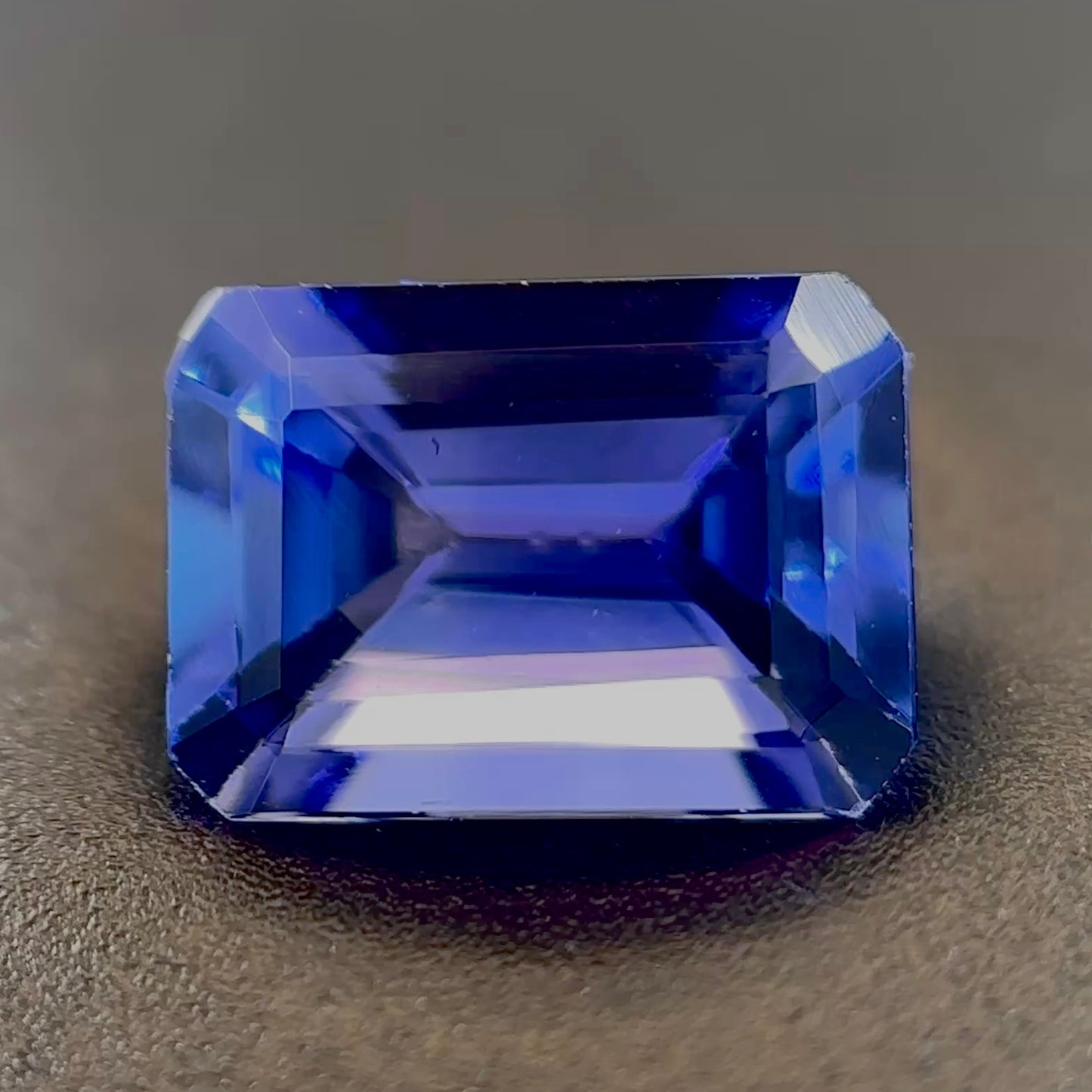 TANZANITE 💜 CT 1.70