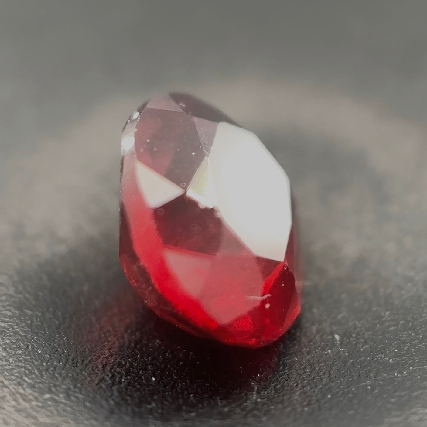 RED SPINEL ❤️ CT 0.80