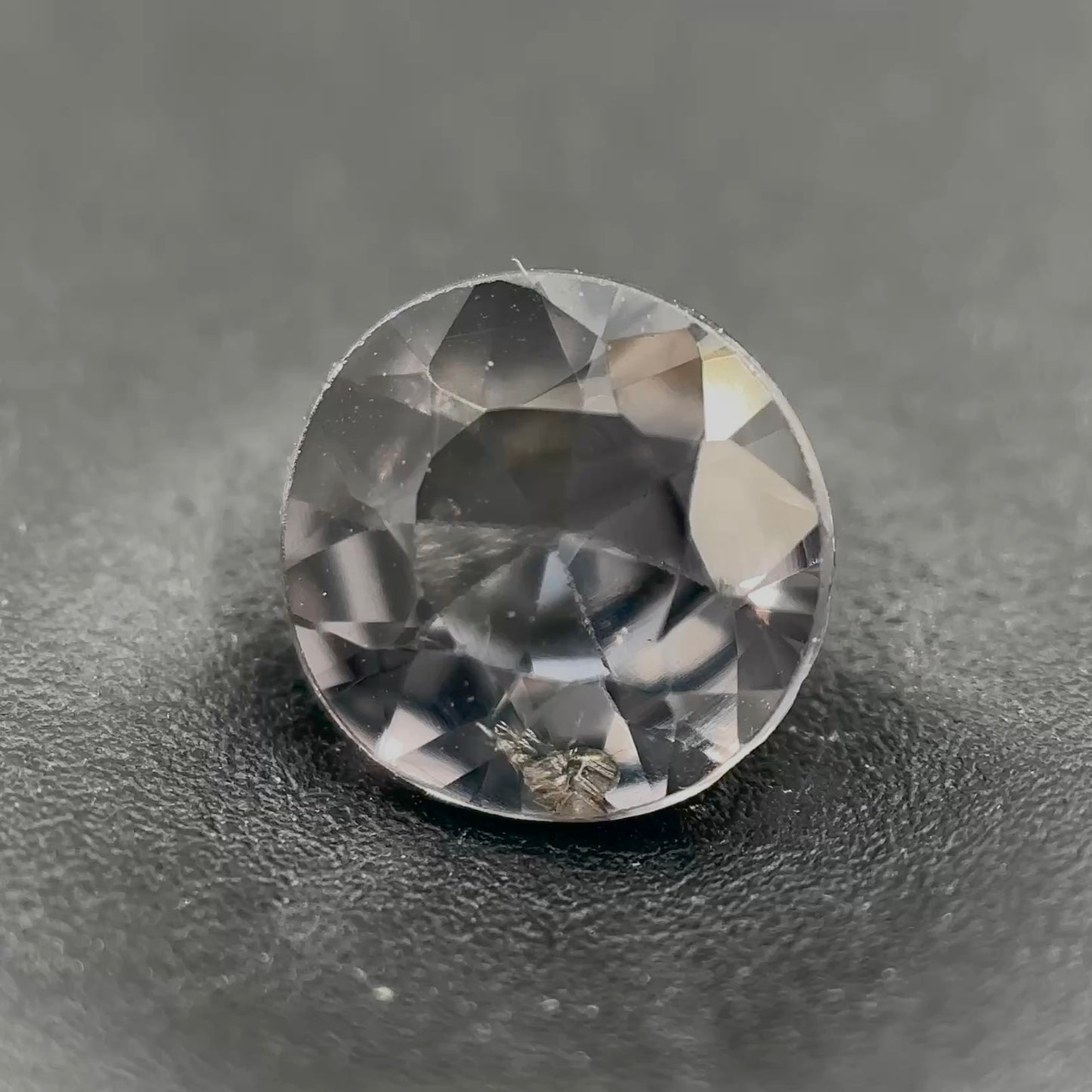 SPINELLO GRIGIO 🩶 CT 0.55