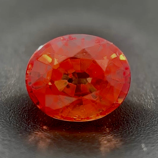 Zaffiro Orange Naturale Ovale 1.05ct – Pietra Preziosa per Alta Gioielleria