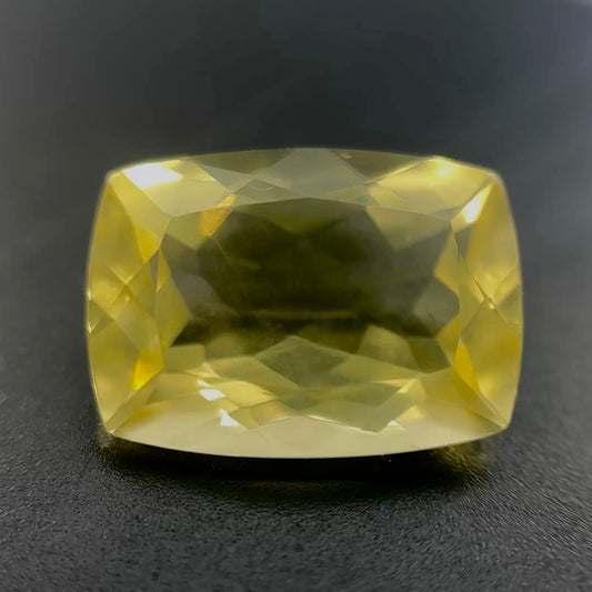 Quarzo Lemon Naturale Cushion 6.55ct – Pietra Semipreziosa Giallo Limone per Gioielleria