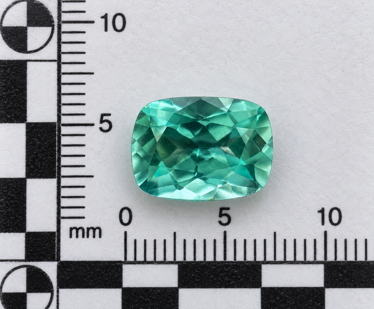 Tormalina Seafoam Cushion 1.60ct – Pietra Preziosa per Gioielleria