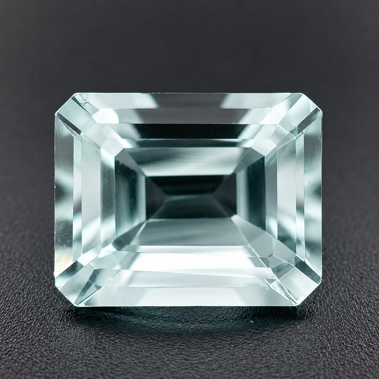Acquamarina Naturale Ottagono 3.15ct – Pietra Preziosa per Gioielleria