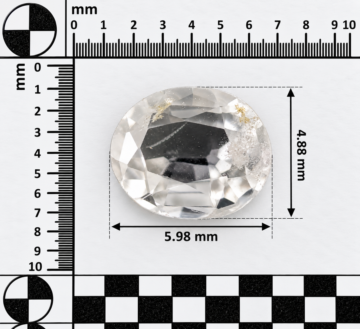 Spinello Grigio Naturale Ovale 0.80ct – Gemma Rara per Alta Gioielleria