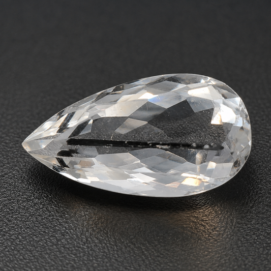 Quarzo Tormalinato Goccia 2.15ct – Pietra Sempreziosa per Gioielleria