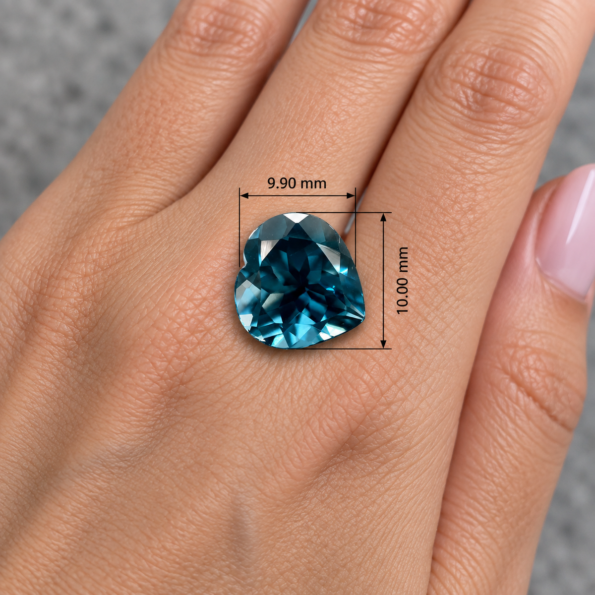 Topazio London Cuore 4.00ct – Pietra Preziosa per Gioielleria