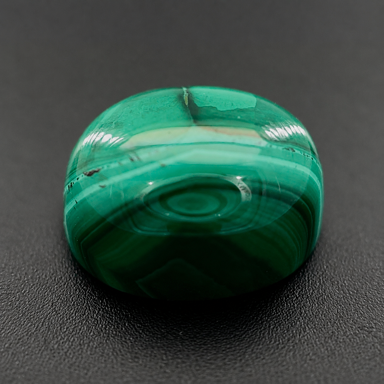 Malachite Naturale Ovale Cabochon 6.60ct – Pietra Semipreziosa Verde per Gioielleria