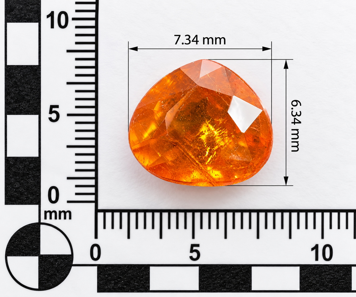 Spessartite Naturale Goccia 1.80ct – Granato Arancio per Alta Gioielleria